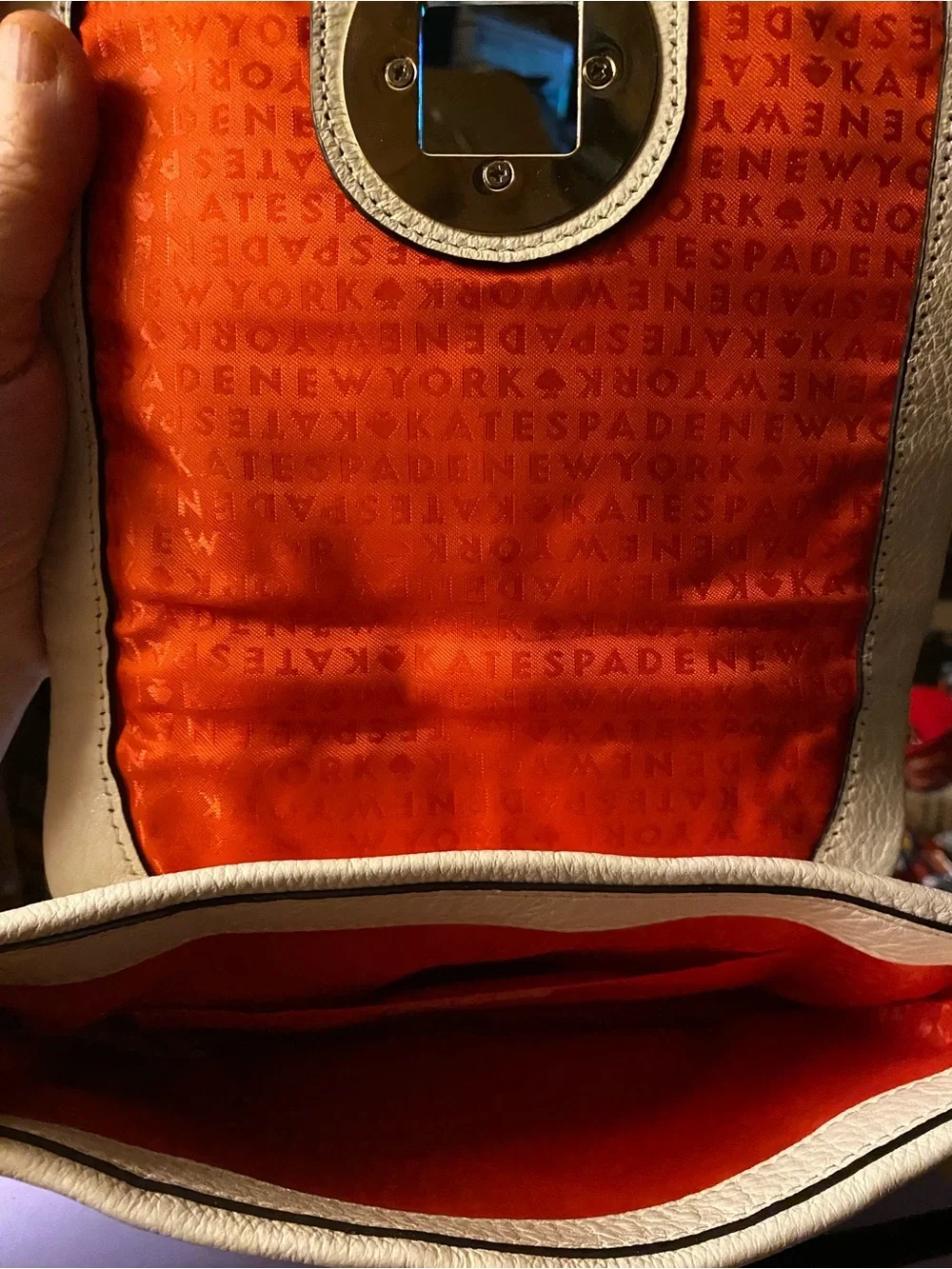 Kate SPADE CRÈME HEXAGON  Quilted Leather Crossbody Bag i